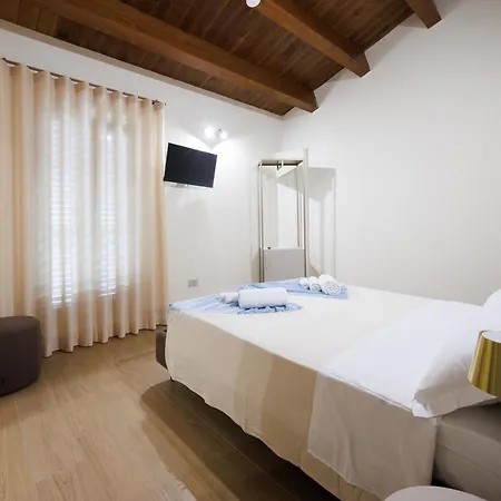 Alba Bed & Breakfast